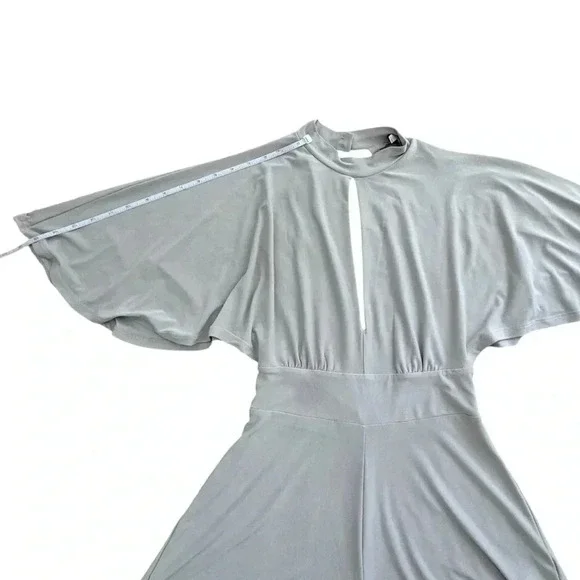 Nude Women’s Romper with open Chest and Back. Small - Picture 8 of 12